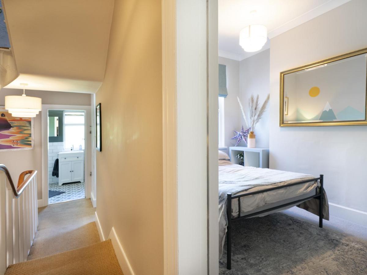 Pass The Keys Wonderful 3br Townhouse Top Location Cafes Hébergement de vacances Belfast